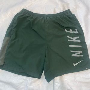 Nike Dri-Fit Practice Shorts Men's Large Performance Gym Used
